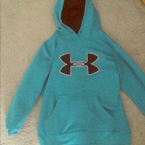 Underarmour blue sweatshirt with hood